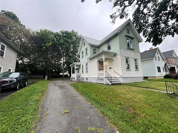 2nd image of 279 Ravine Ave