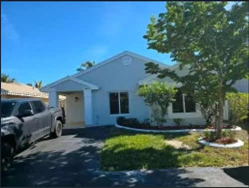 3832 NW 107th Way Photo 1