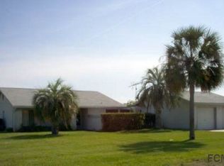 2 Cardwell Ct, Palm Coast, FL 32137