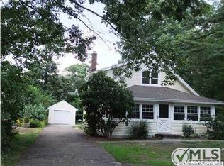 211 Ocean Ave, Island Heights, NJ 08732