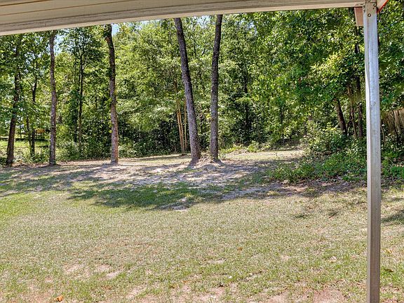 3rd image of 131 Windy Mill Dr