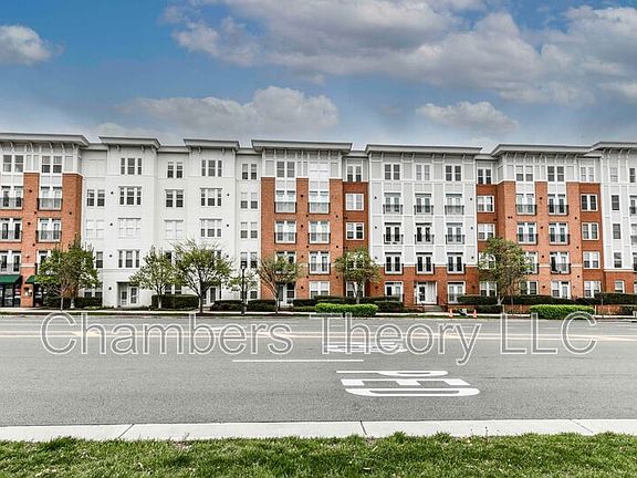 2nd image of 2665 Prosperity Ave APT 240