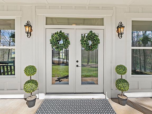 3rd image of 60 Luka Way