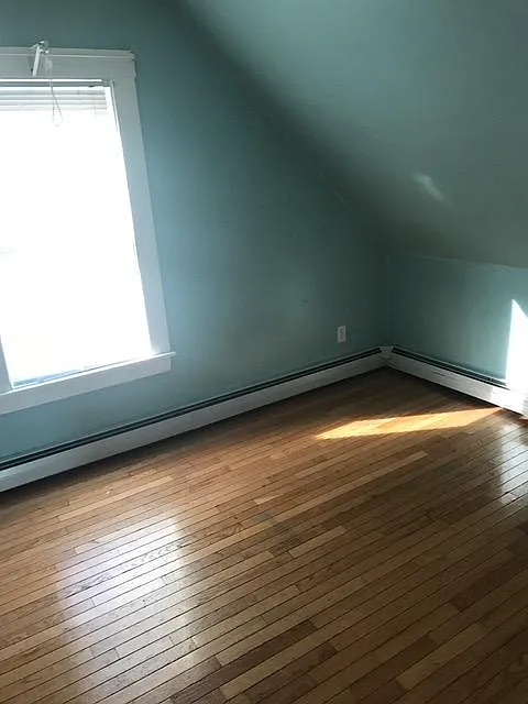 2 bed, 650 sqft, $2,000 — Photo 3