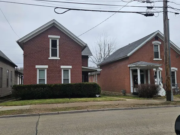 2710 Central Ave, Dubuque, IA 52001