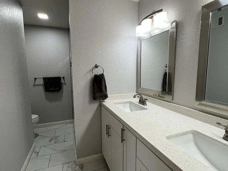 5998 N 78th St #219 — Photo 15