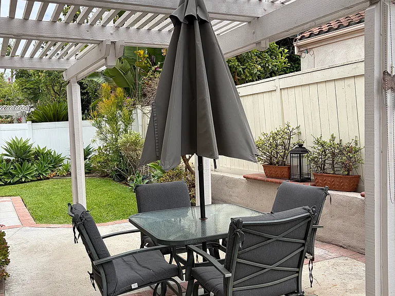 Patio Furniture is included