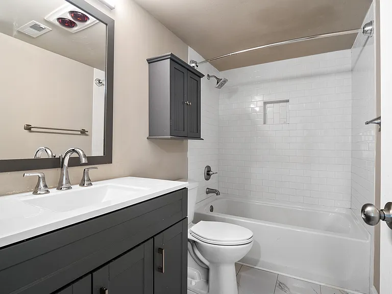 9057 N Swan Cir — Photo 8