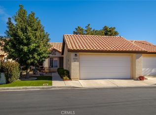 11533 Oak St, Apple Valley, CA 92308