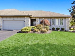 10243 Braeburn Ct, Powell, OH