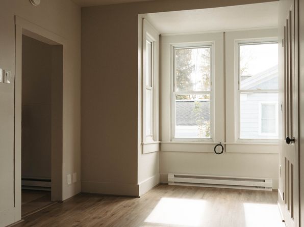131 Church St APT 2