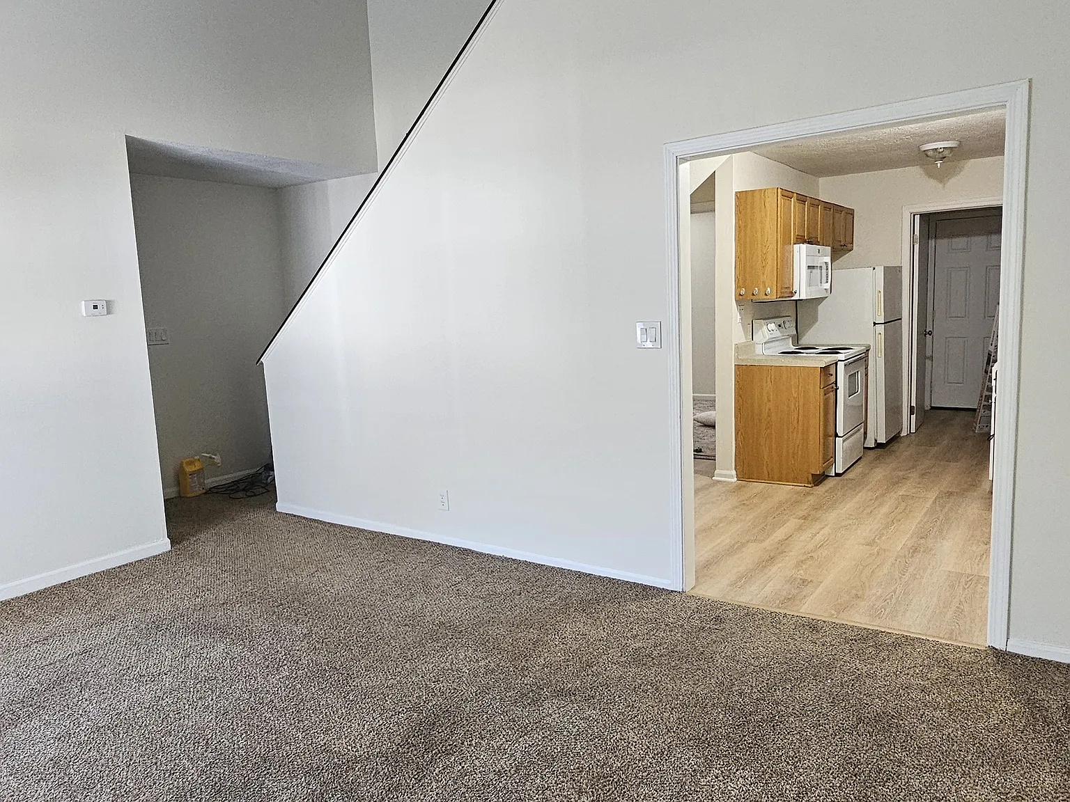 209 Cedar St — Photo 3