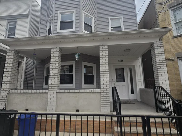 1301 27th Street image 1 of 10