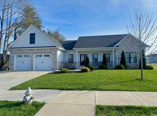 752 E Holland Dr, Bloomington, IN 47401