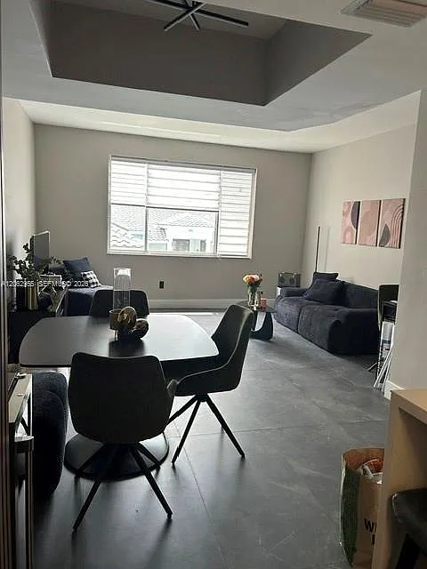 Villas De Tuscany Condo — Photo 4