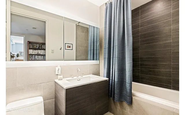 Rented by Douglas Elliman | media 14