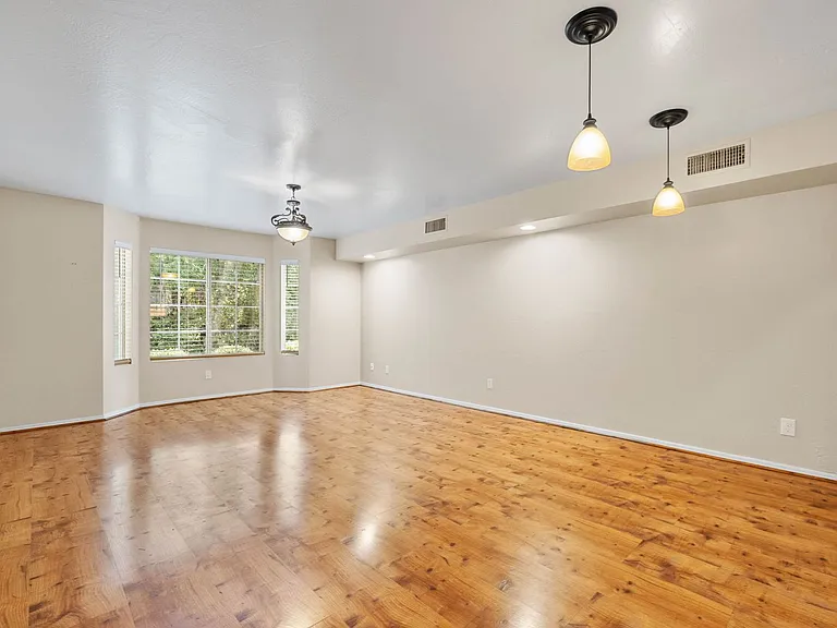 741 Gail Gardner Way #L — Photo 6
