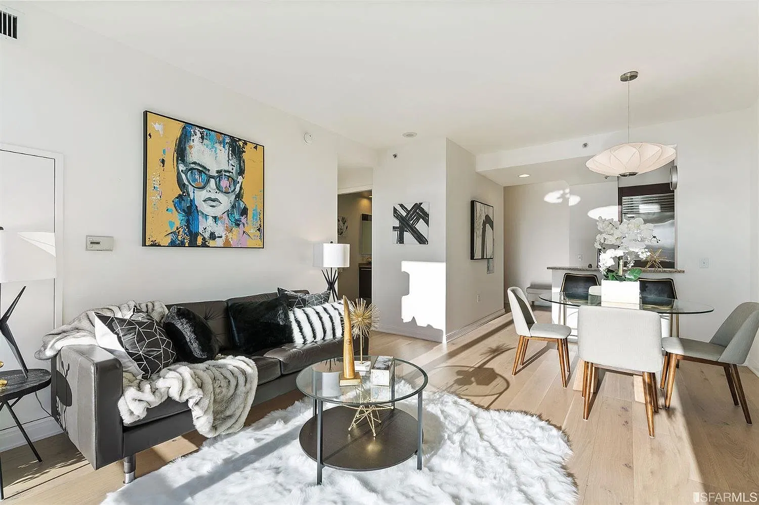 1 bed, 1.0 bath, 710 sqft, $6,000 — Photo 3