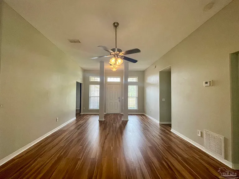 7747 Fenwick St — Photo 3