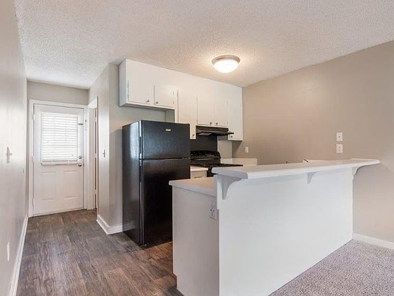 4th image of 1022 W Buford St APT 307