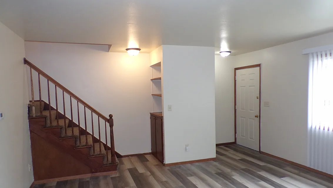 3 bed, 1.5 bath, 1500 sqft, $1,625 — Photo 3