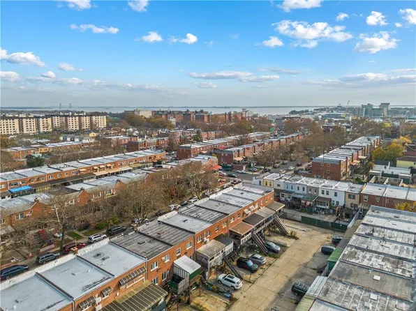 2666 Brown Street image 34 of 37