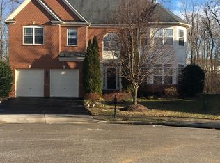 8405 Sego Lily Ct, Lorton, VA