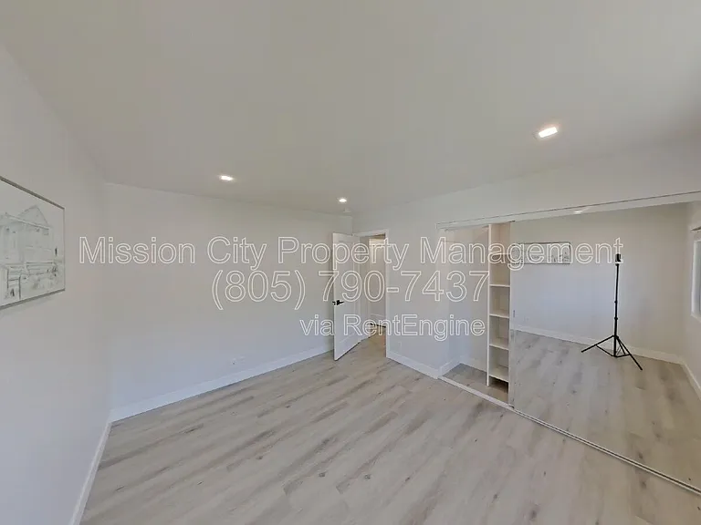 250 Ash Ave #C — Photo 13