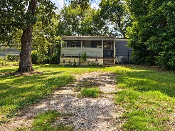 35211 S Pinehill St, Pinehurst, TX 77362