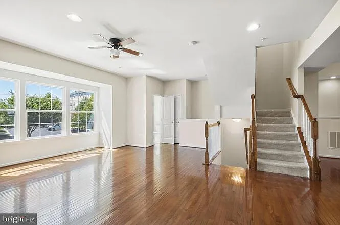 22607 Winding Woods Way — Photo 10
