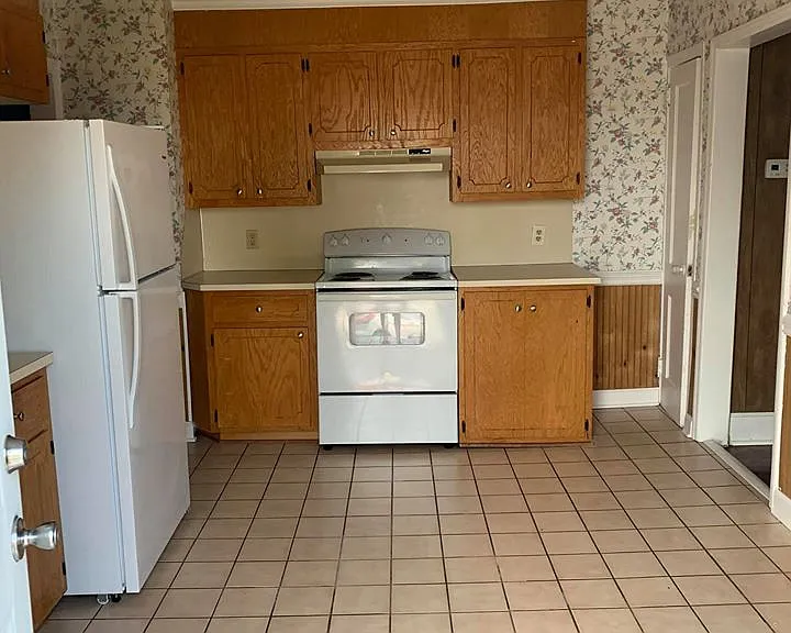 301 Cherry Rd #301 — Photo 5