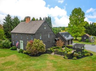 4 Lincoln St, Lunenburg, MA 01462