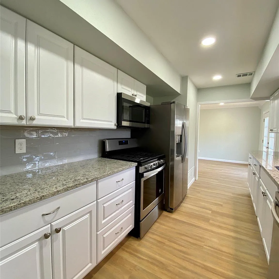4 bed, 1476 sqft, $1,850 — Photo 3