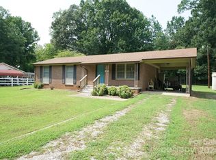 7 Catherine St, York, SC 29745