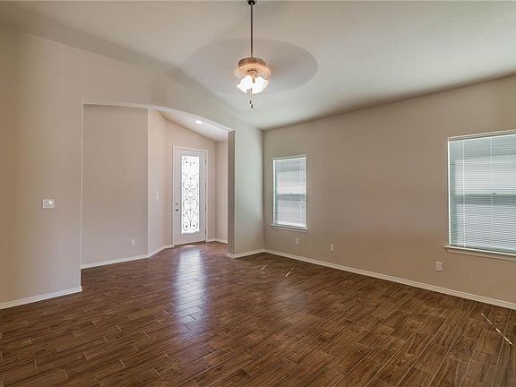 5th image of 7537 Red Cedar Dr