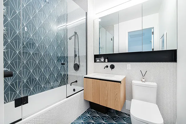 Sold by Brick&Mortar | media 20