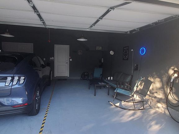 4th image of 15808 Mackenzie Manor Dr