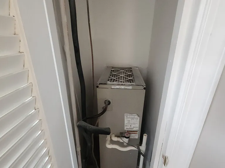 9633 15th Bay St #4 — Photo 36