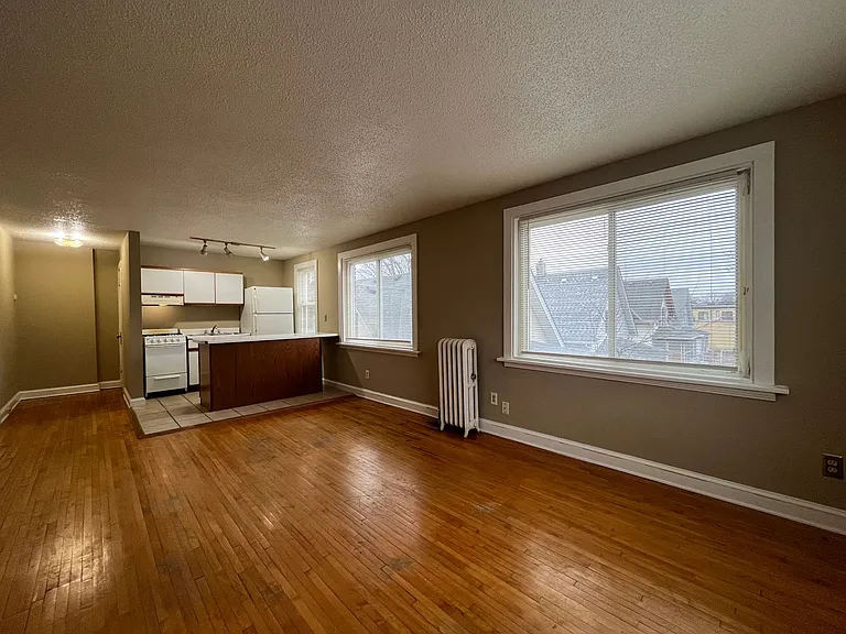 535 Asbury — Photo 29