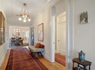 516 W Roscoe St APT 3, Chicago, IL 60657