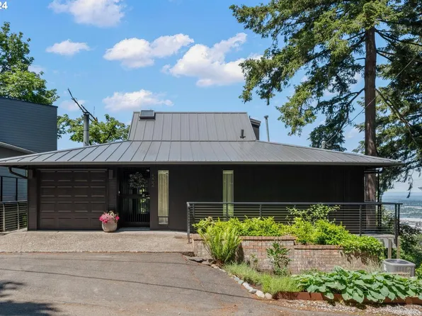 502 NW Macleay Blvd, Portland, OR 97210