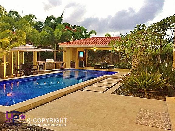 Swimming Pool, Gazebo, & BBQ