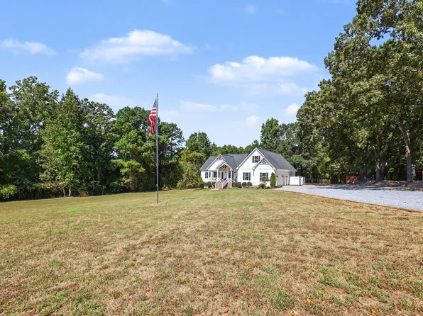 4774 Johnsons Chapel Rd, Benson, NC 27504