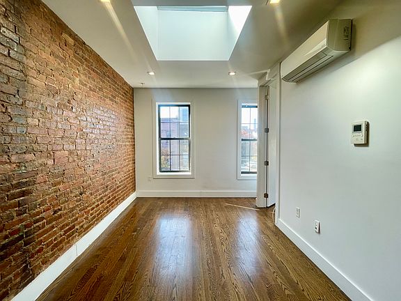 3rd image of 1091 Bedford Ave #2F