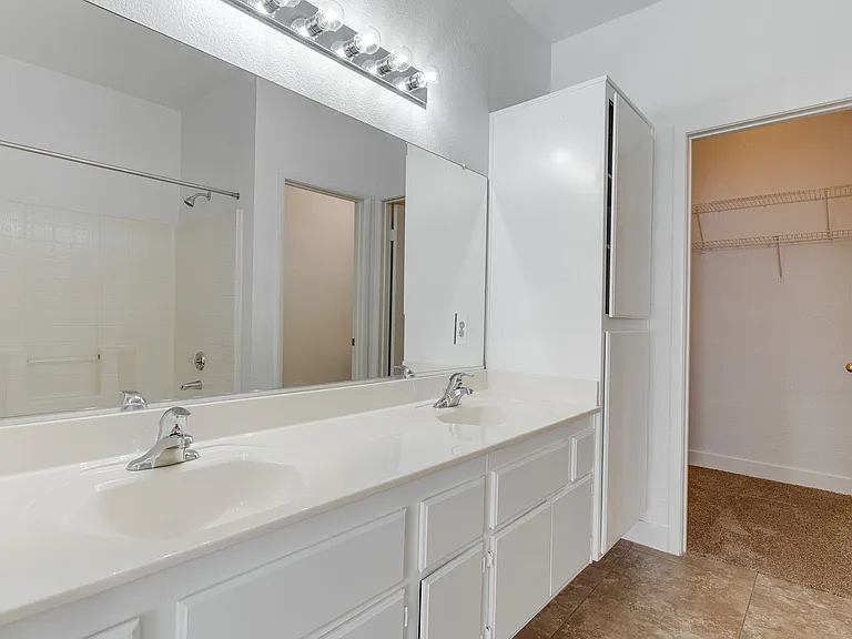 251 S Green Valley Pkwy #5111 — Photo 17