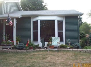 3711 McCabe Ave, Crystal Lake, IL 60014