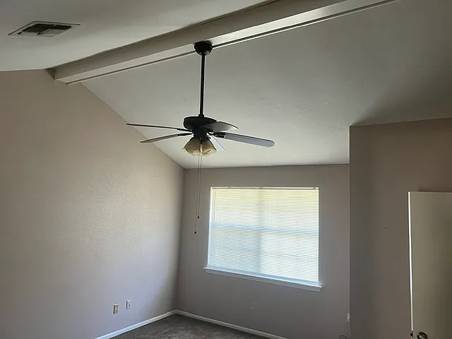 818 Asheville Dr — Photo 4