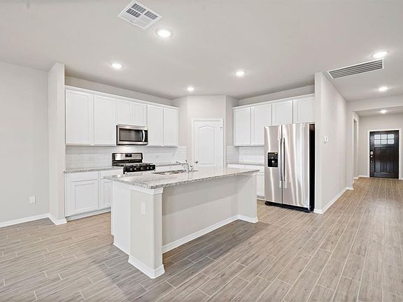 4th image of 17108 Coulter Pine Ct