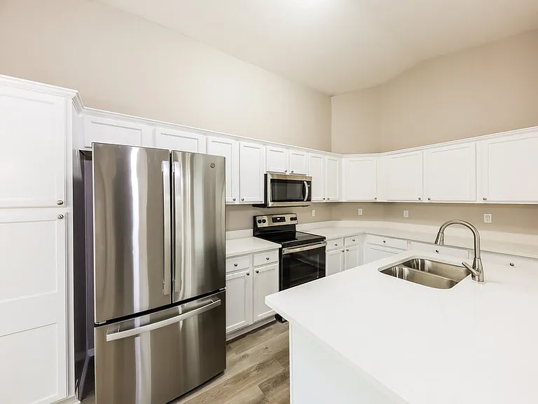 15350 W Lundberg St — Photo 5