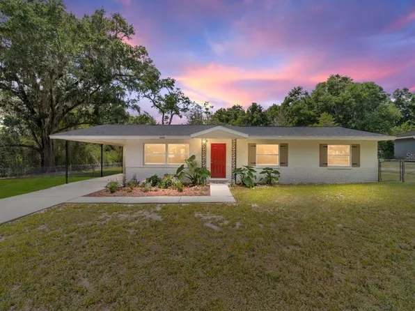 14880 N Magnolia Ave, Citra, FL 32113
